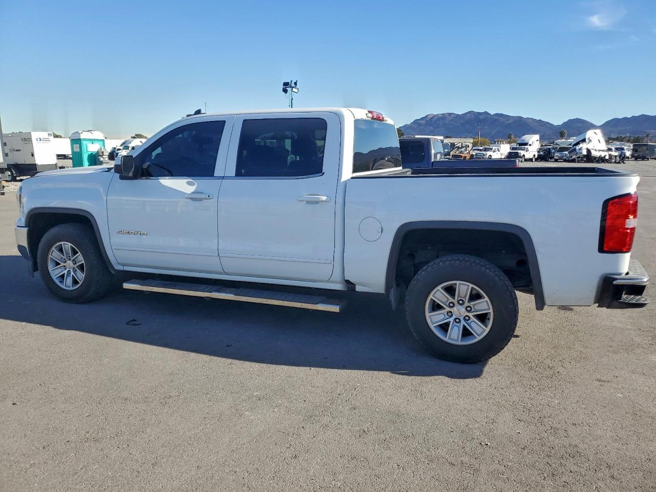 2017 GMC Sierra