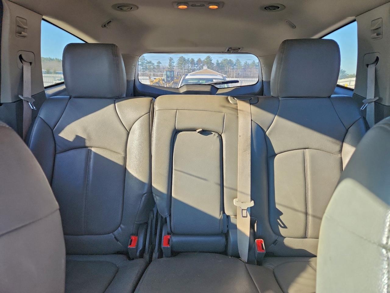 2012 CHEVROLET TRAVERSE