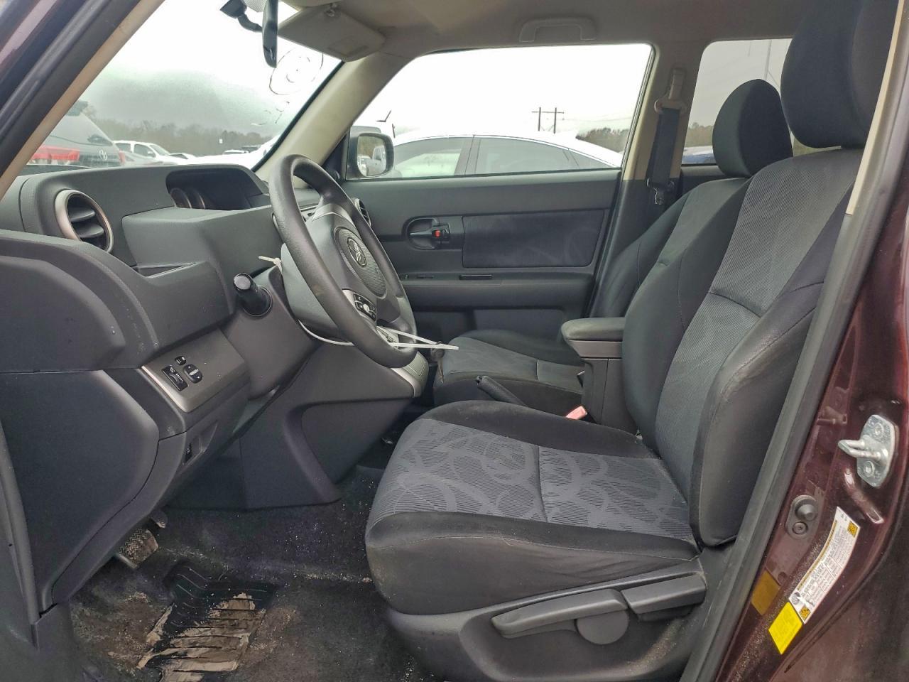 2012 TOYOTA SCION