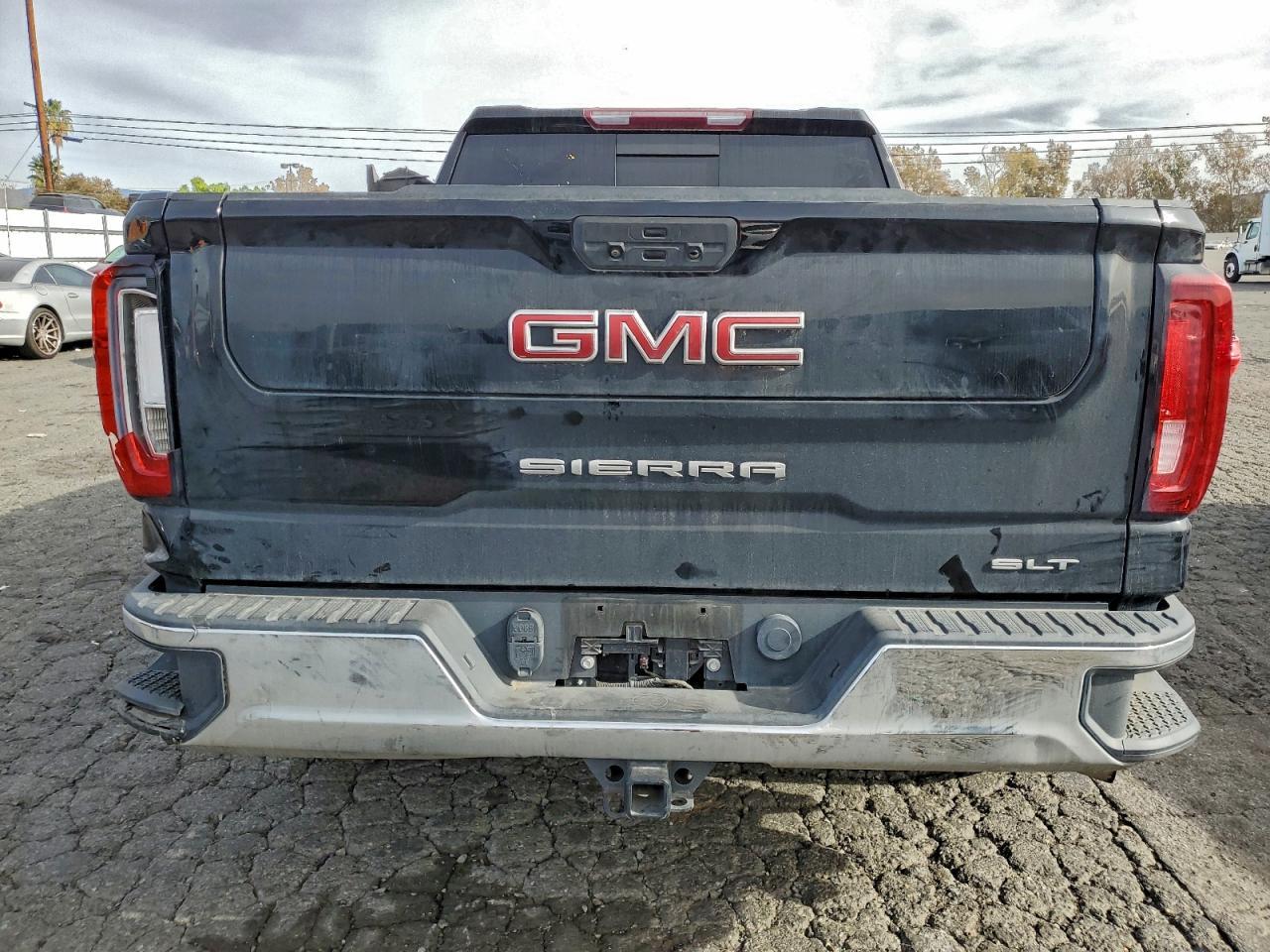 2022 GMC Sierra