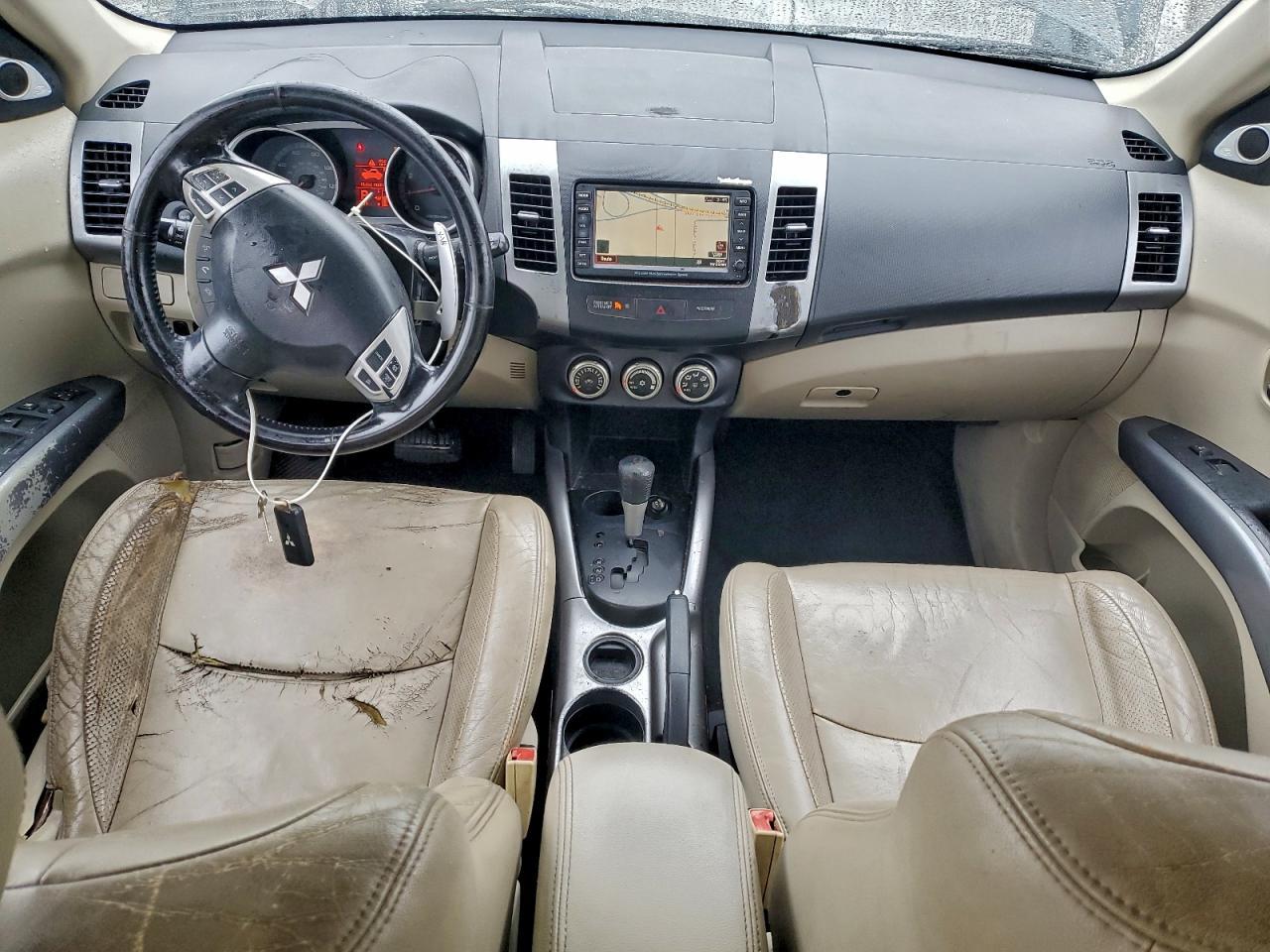 2008 MITSUBISHI outlander