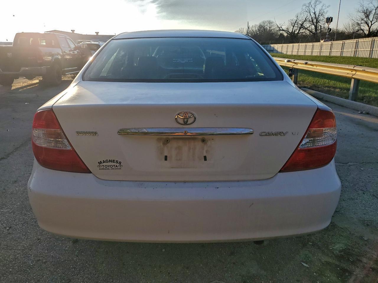 2004 TOYOTA CAMRY