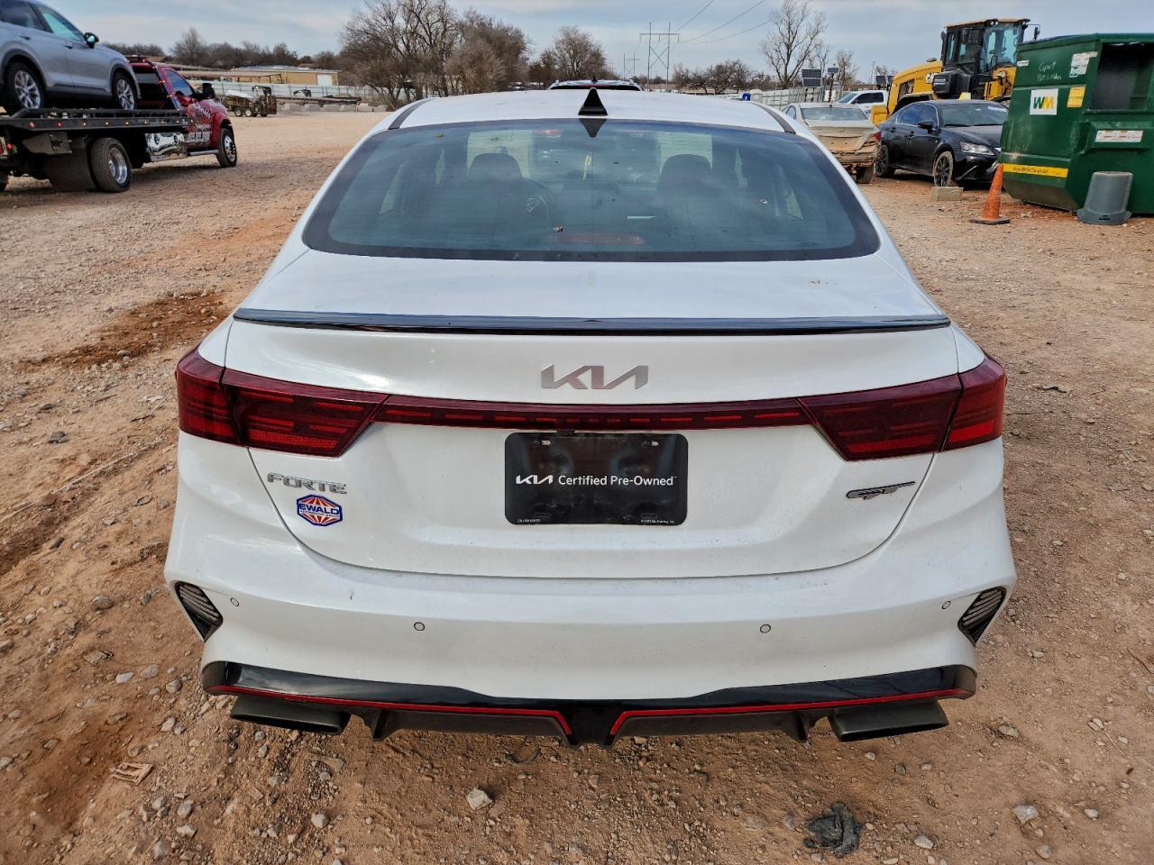 2023 KIA FORTE