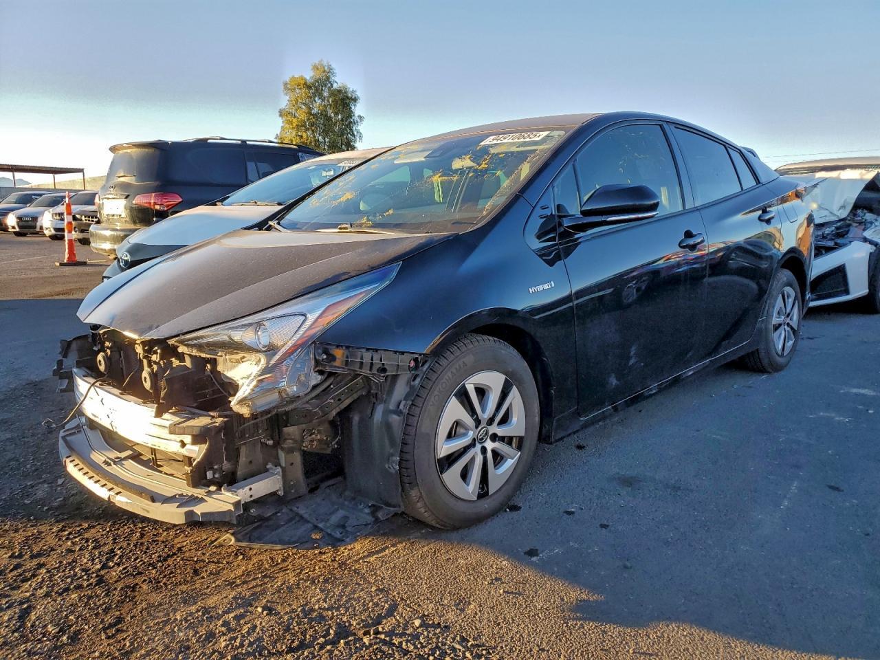 2017 TOYOTA PRIUS