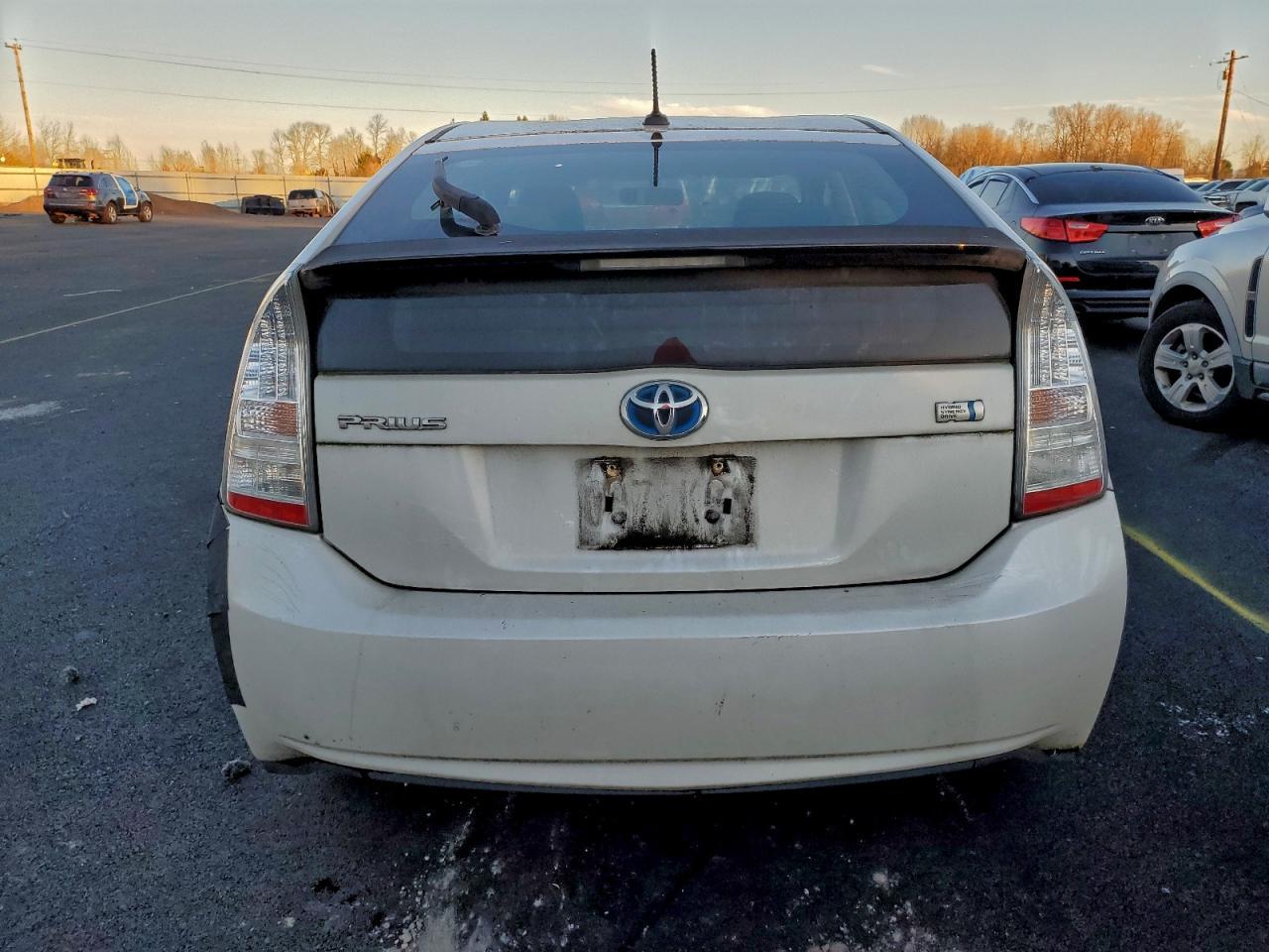 2010 TOYOTA PRIUS