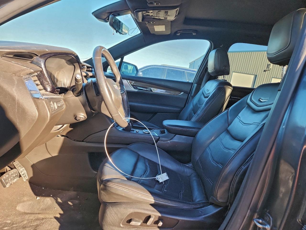 2020 CADILLAC XT6