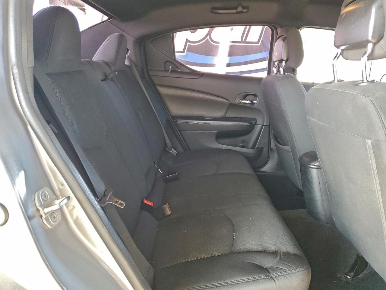 2013 DODGE Avenger