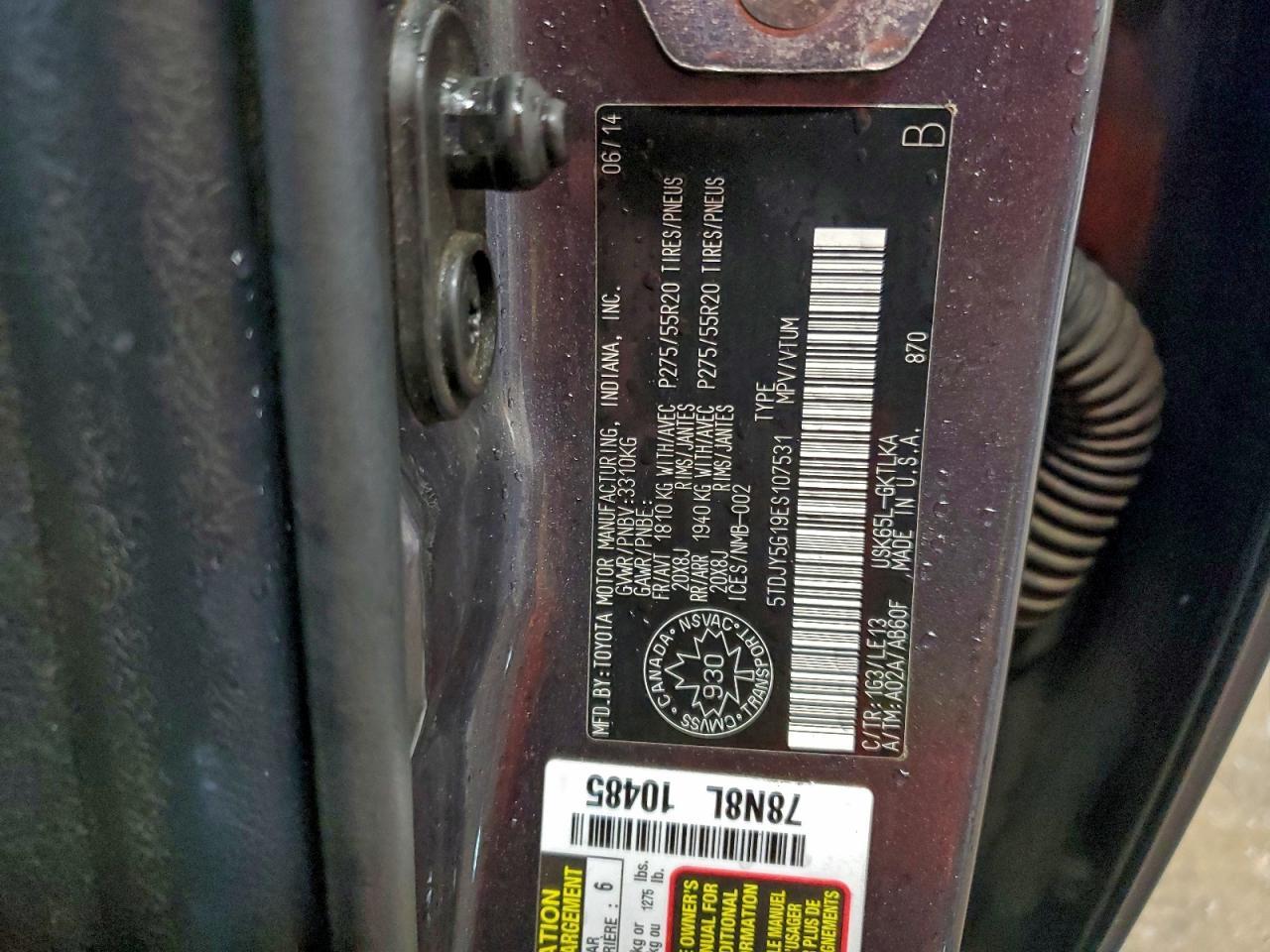 2014 TOYOTA Sequoia