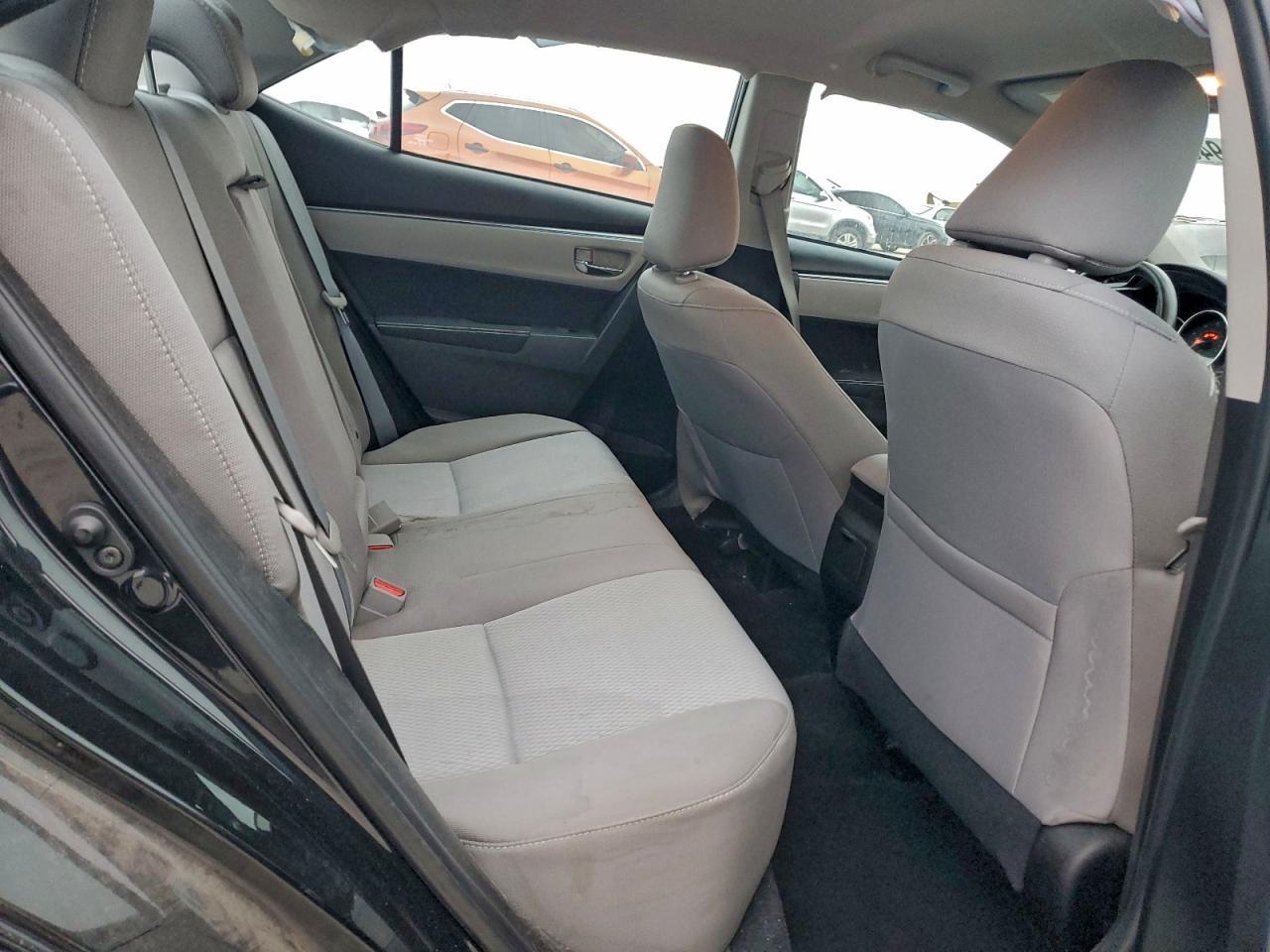 2016 TOYOTA COROLLA