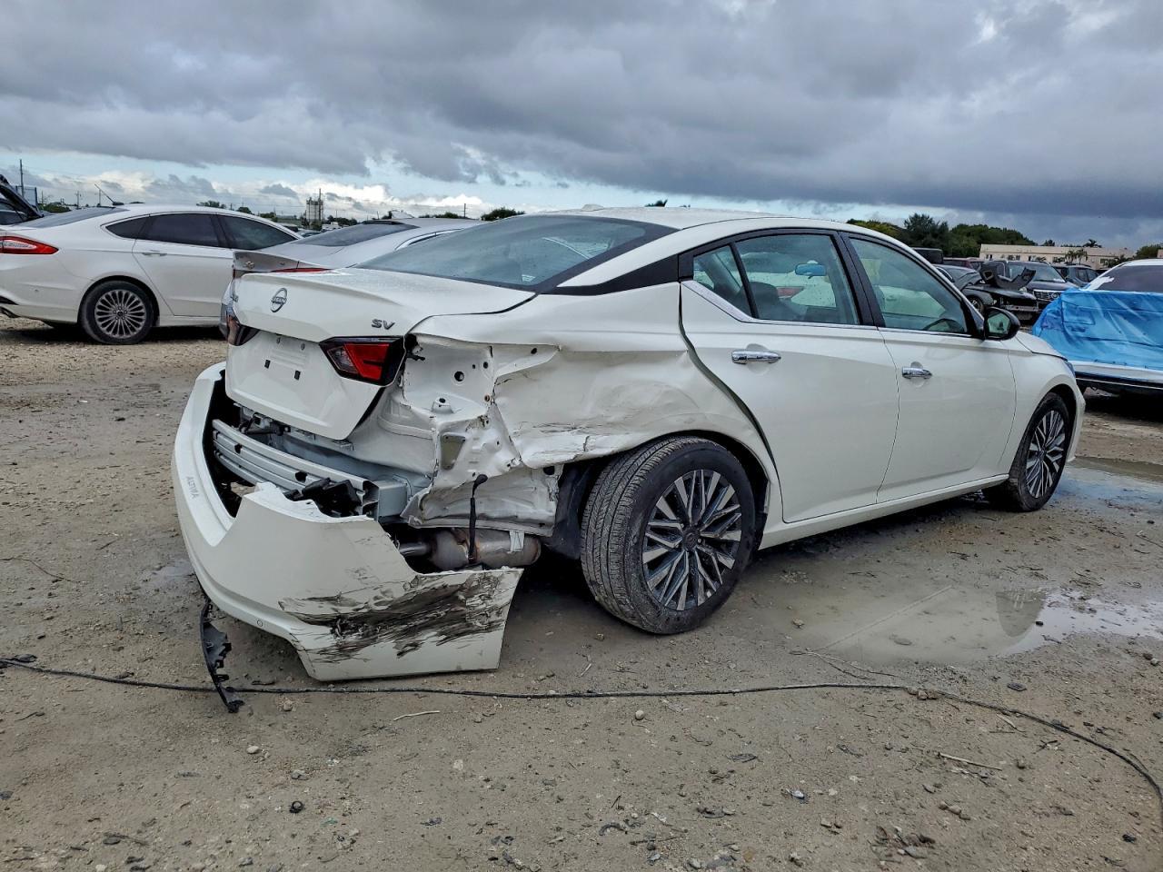 2024 NISSAN ALTIMA