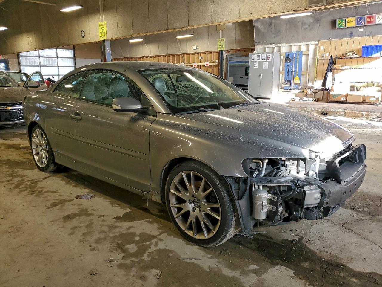 2007 VOLVO C70