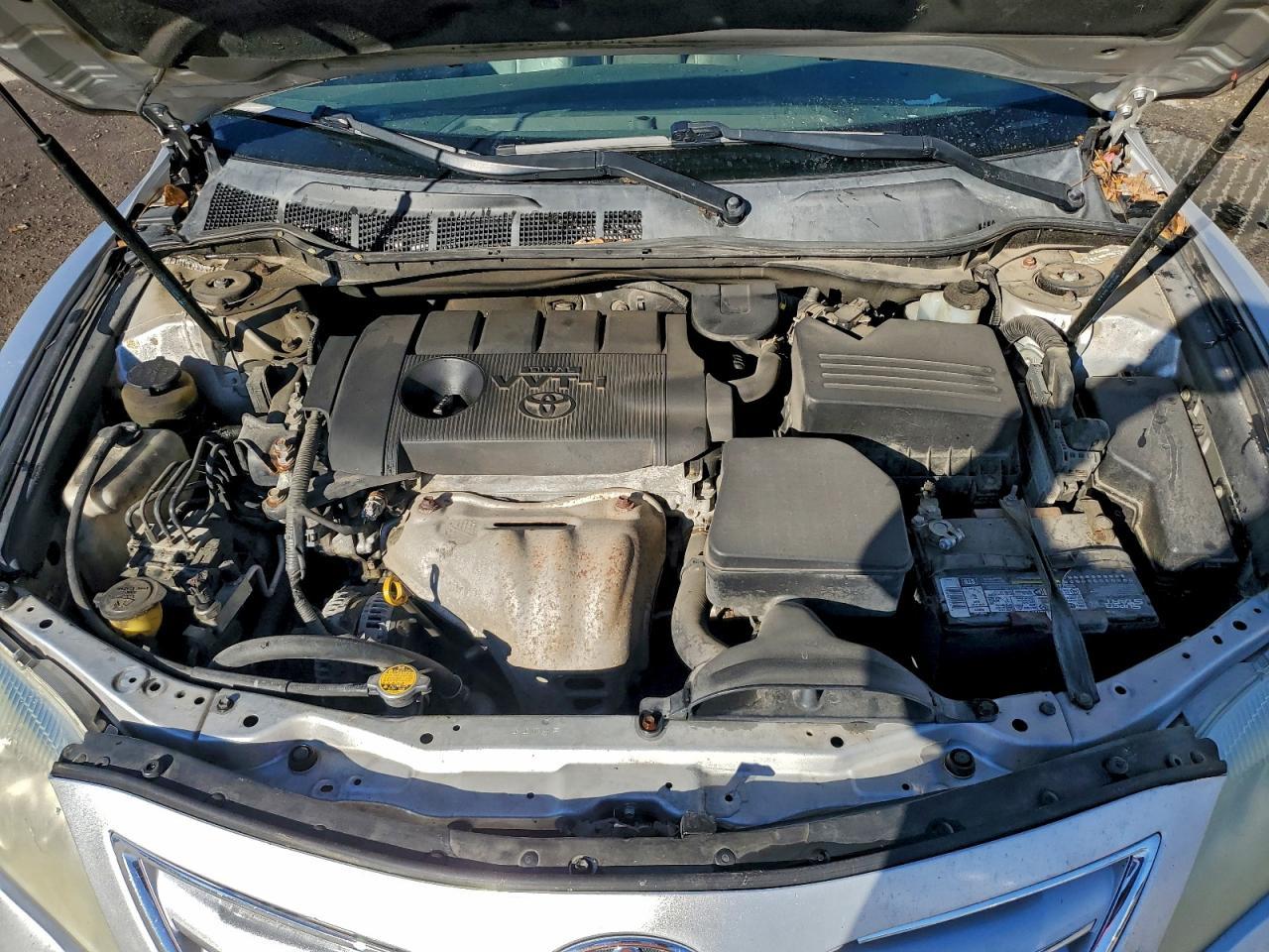 2011 TOYOTA CAMRY
