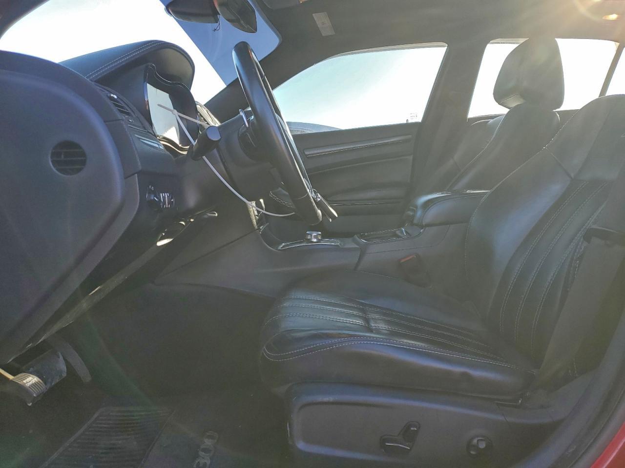 2015 CHRYSLER 300