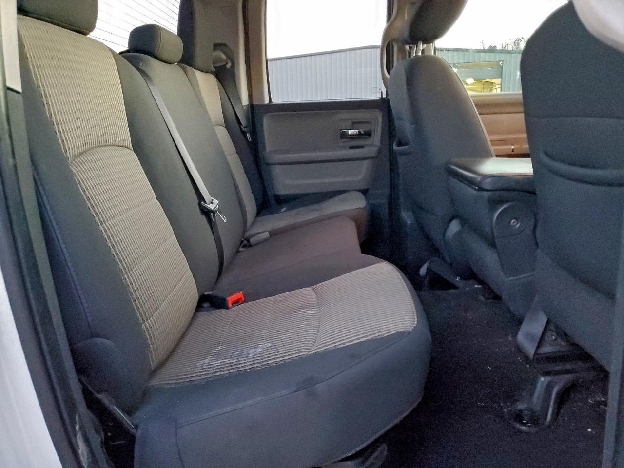 2011 DODGE RAM 1500