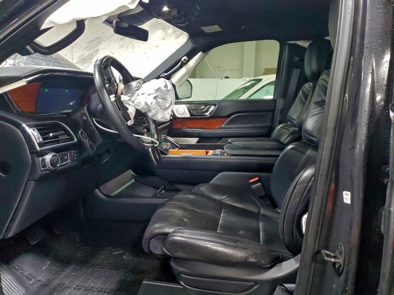 2019 LINCOLN Navigator