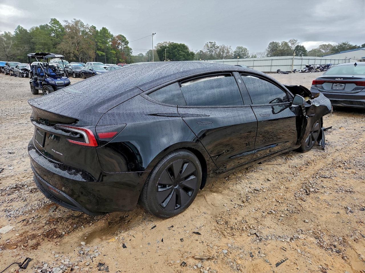 2024 TESLA MODEL 3