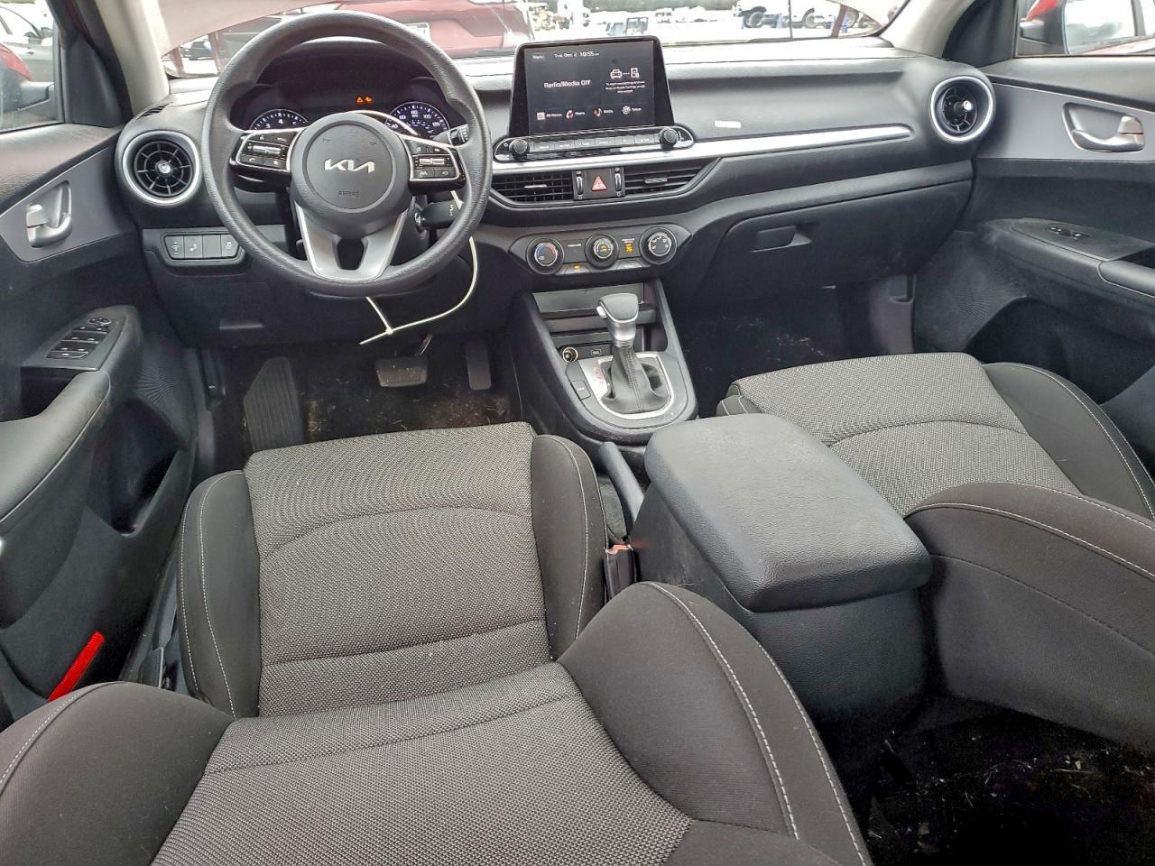 2024 KIA FORTE