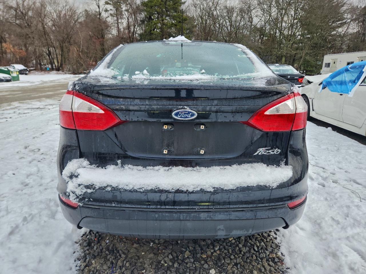 2016 FORD Fiesta