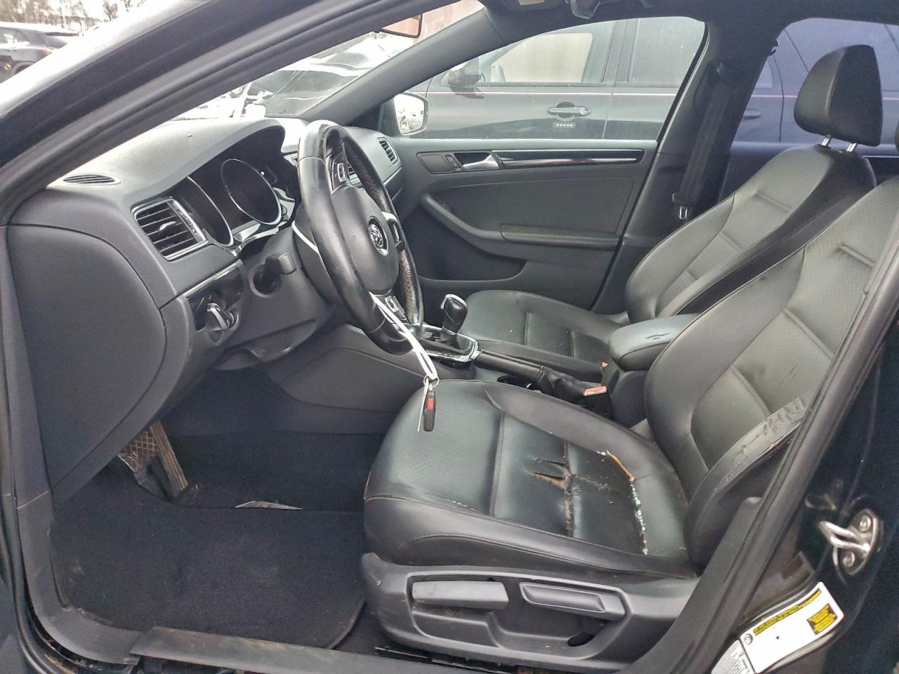 2018 VOLKSWAGEN JETTA