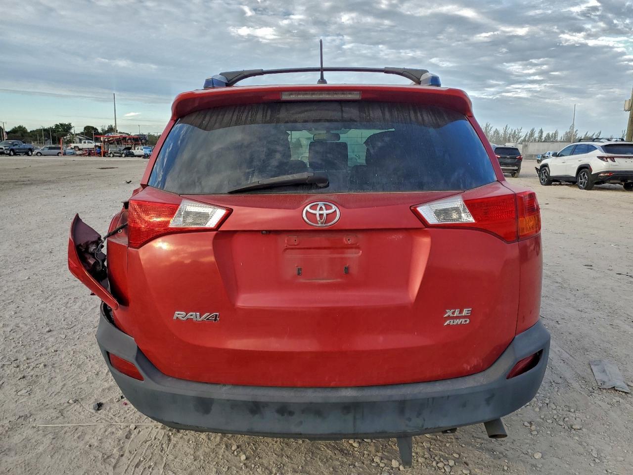 2013 TOYOTA RAV4
