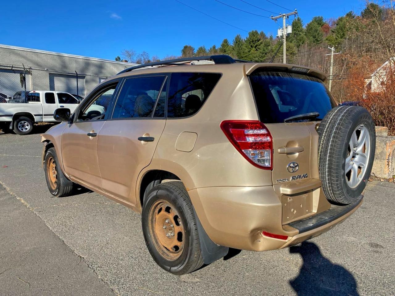 2010 TOYOTA RAV4