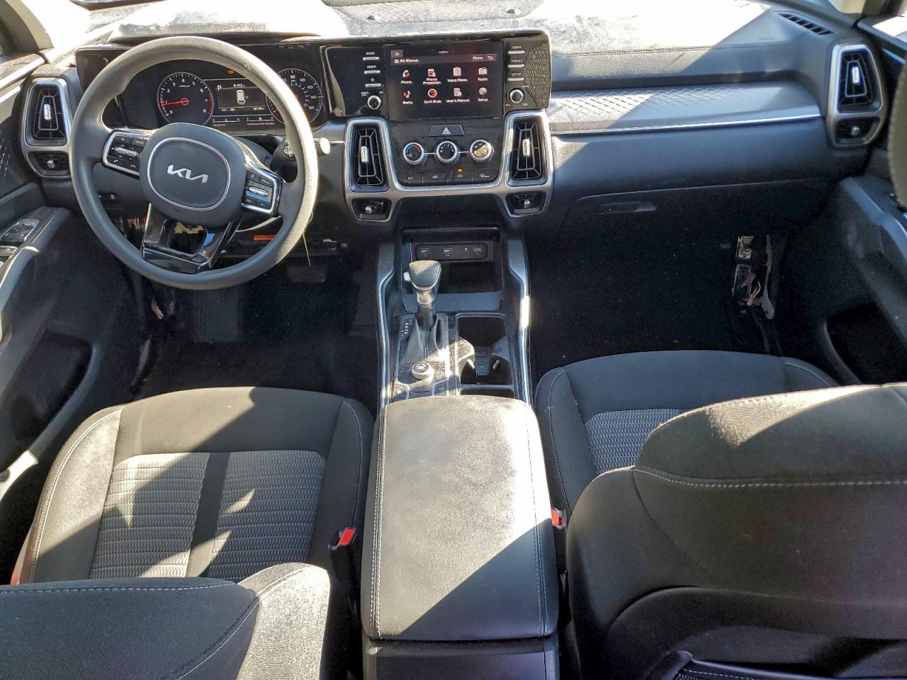 2023 KIA SORENTO