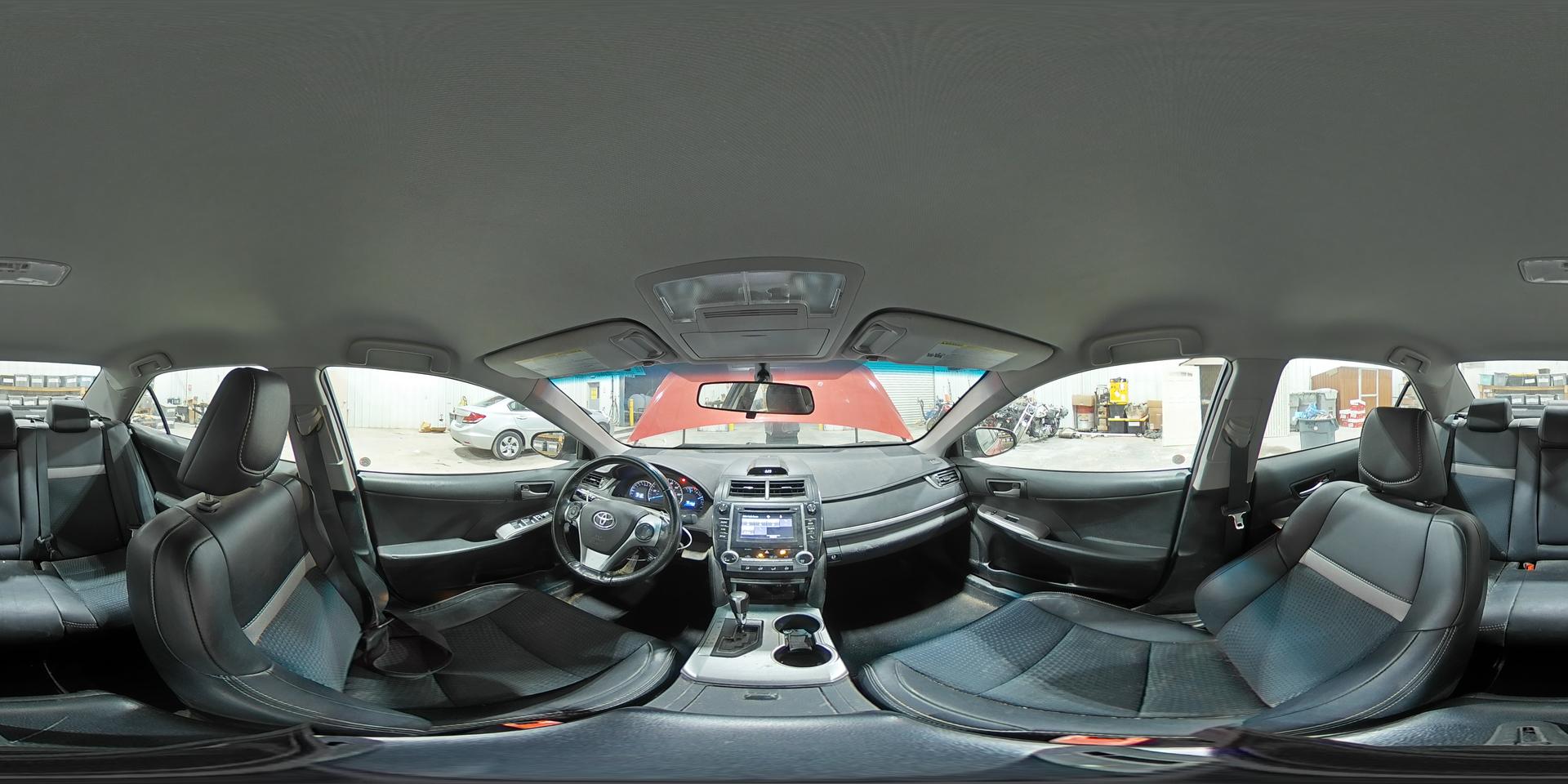 2014 TOYOTA CAMRY