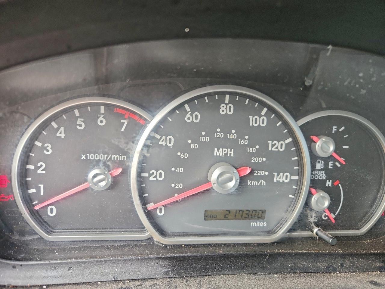 2004 MITSUBISHI Galant