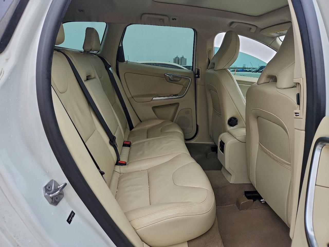 2014 VOLVO XC60