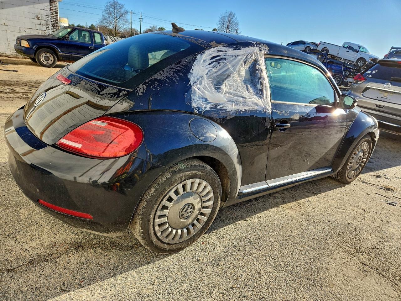 2013 VOLKSWAGEN Beetle