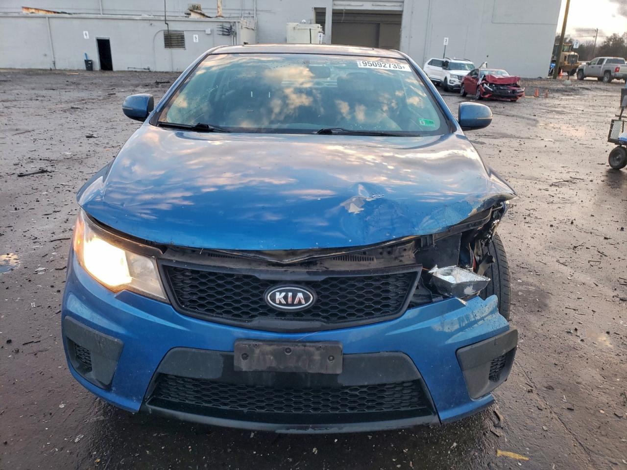 2013 KIA FORTE