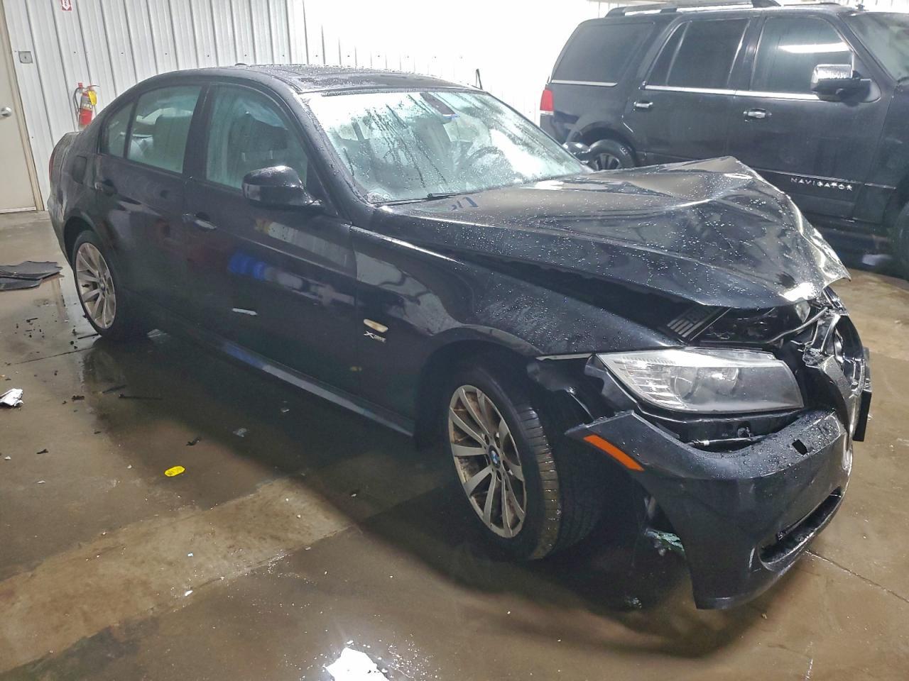 2011 BMW 3 SERIES