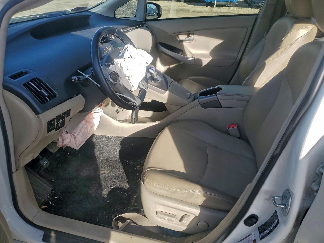 2012 TOYOTA PRIUS