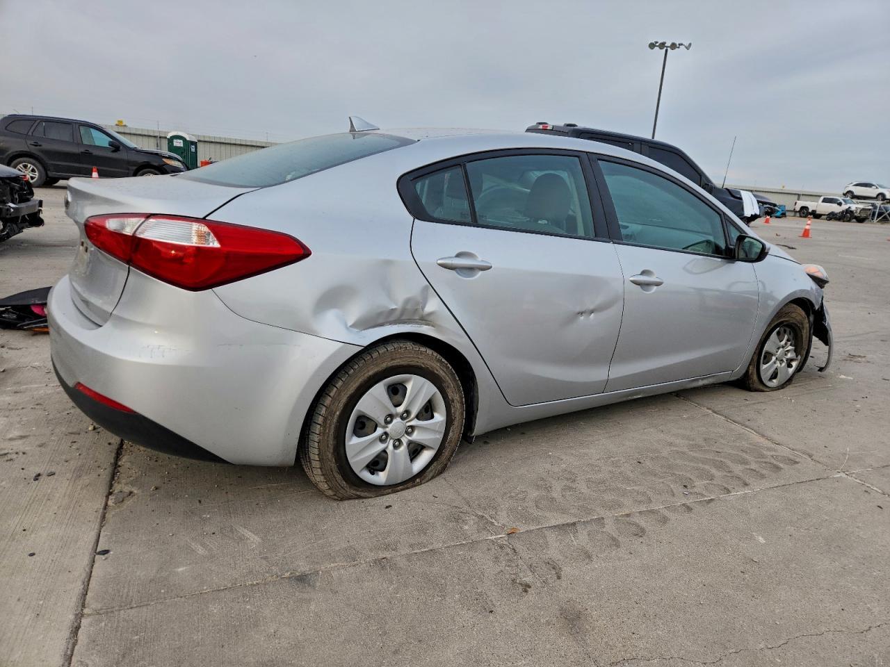 2016 KIA FORTE