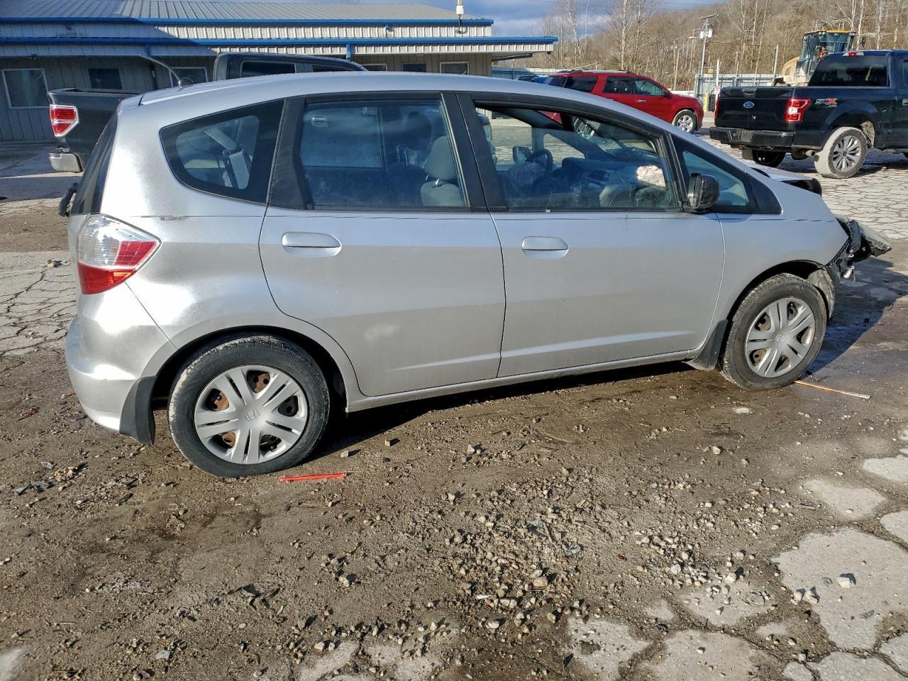 2011 HONDA FIT