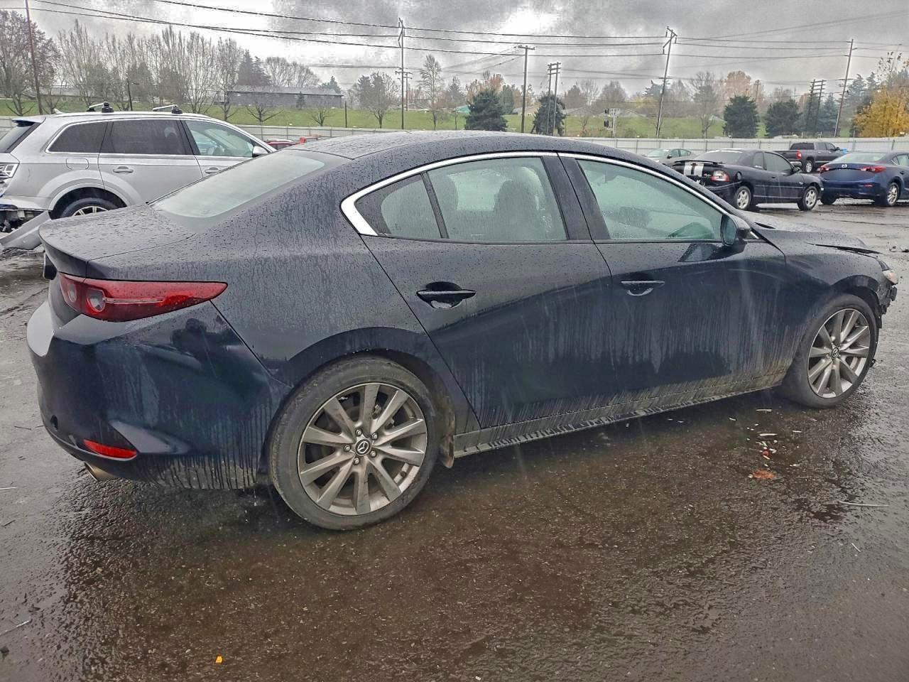 2019 MAZDA 3