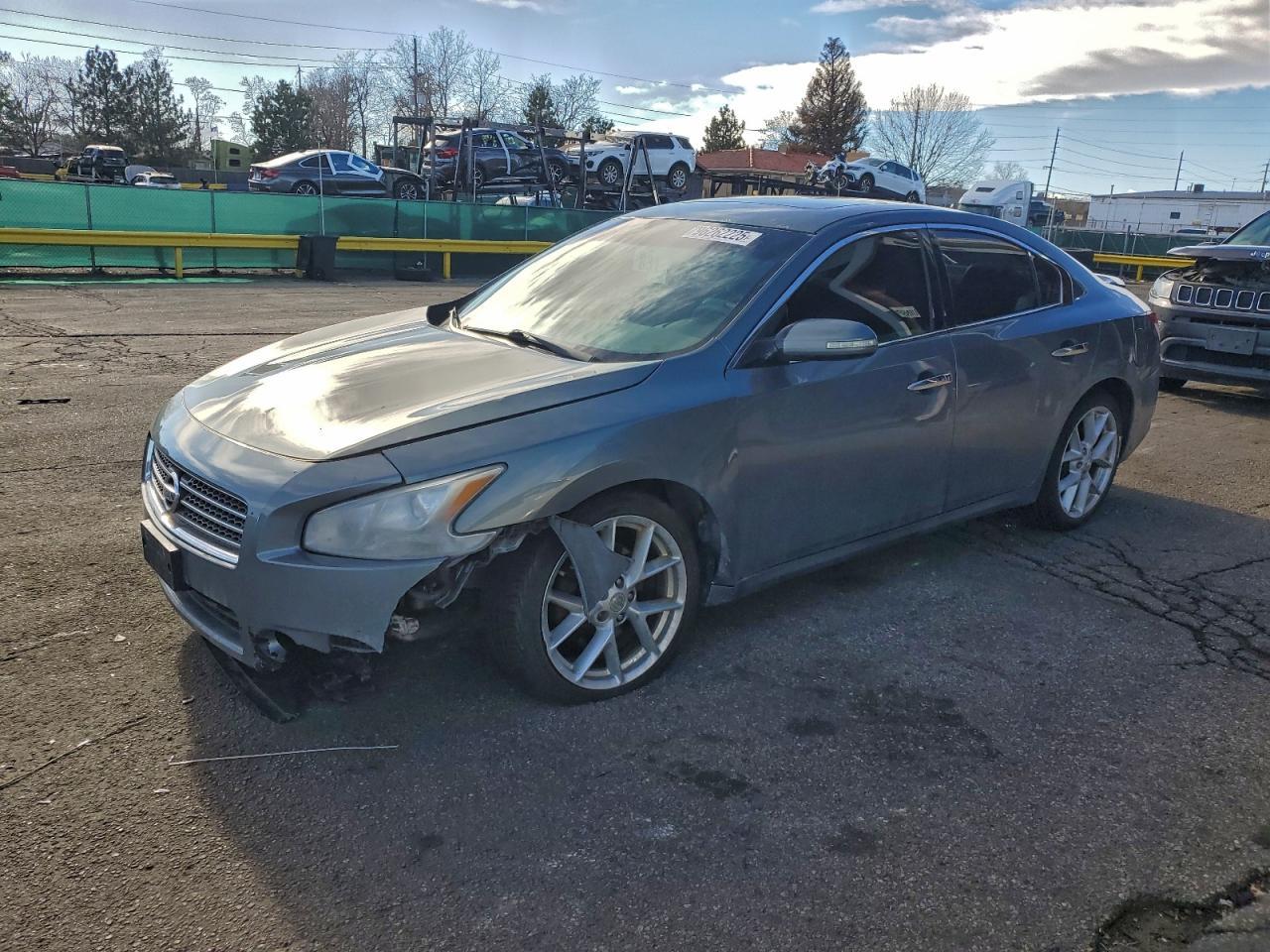 2009 NISSAN Maxima