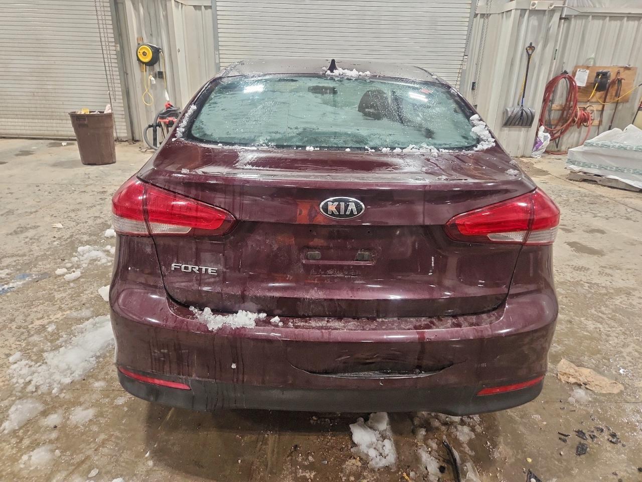 2017 KIA FORTE