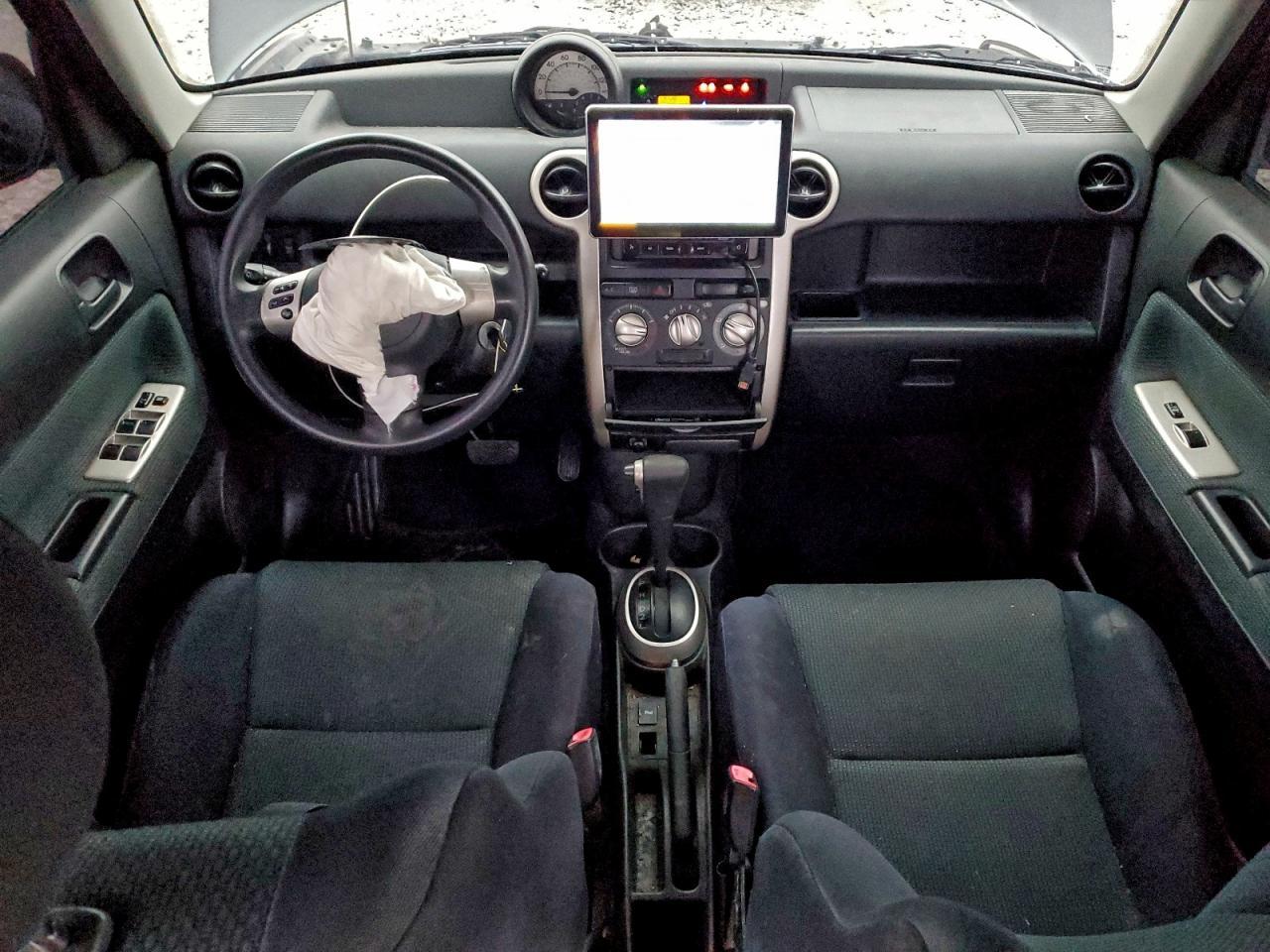 2006 TOYOTA SCION
