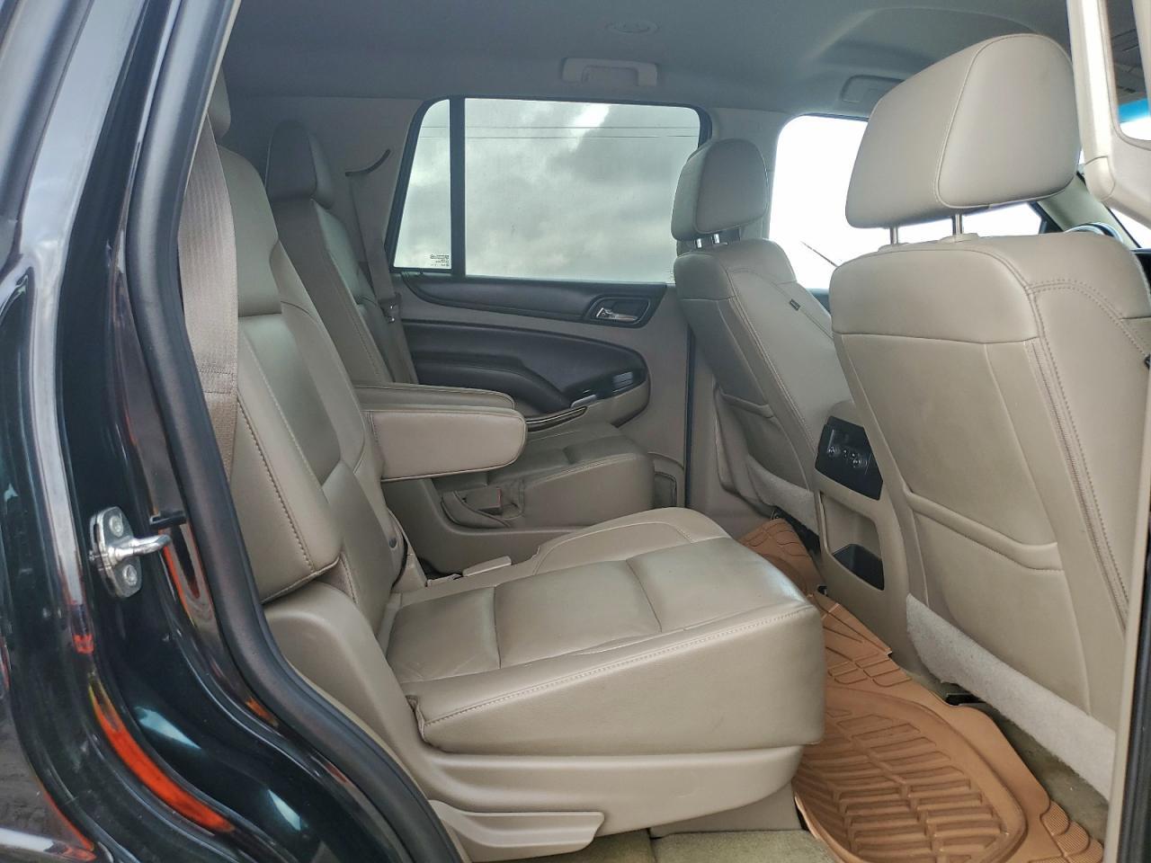 2016 CHEVROLET Tahoe
