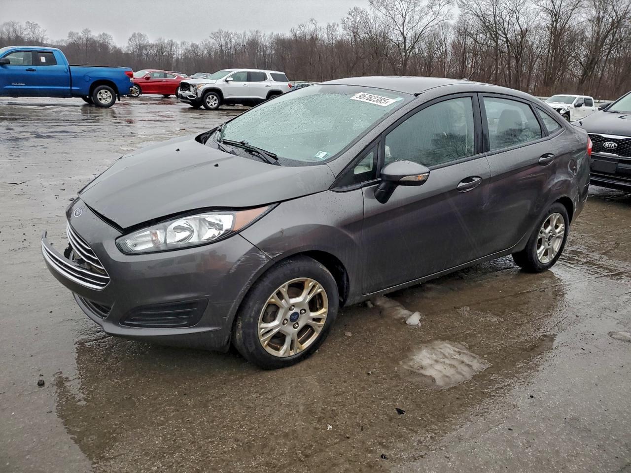 2016 FORD Fiesta
