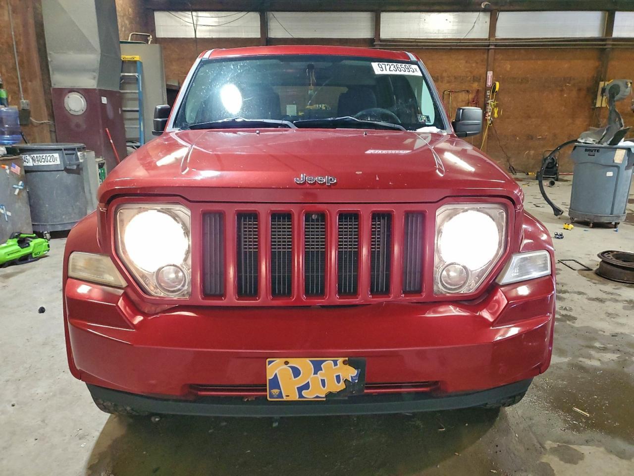 2010 JEEP Liberty