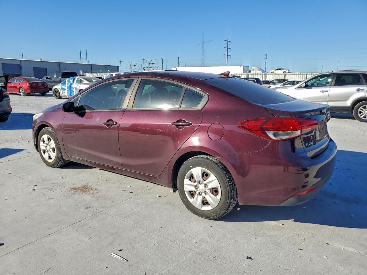 2017 KIA FORTE