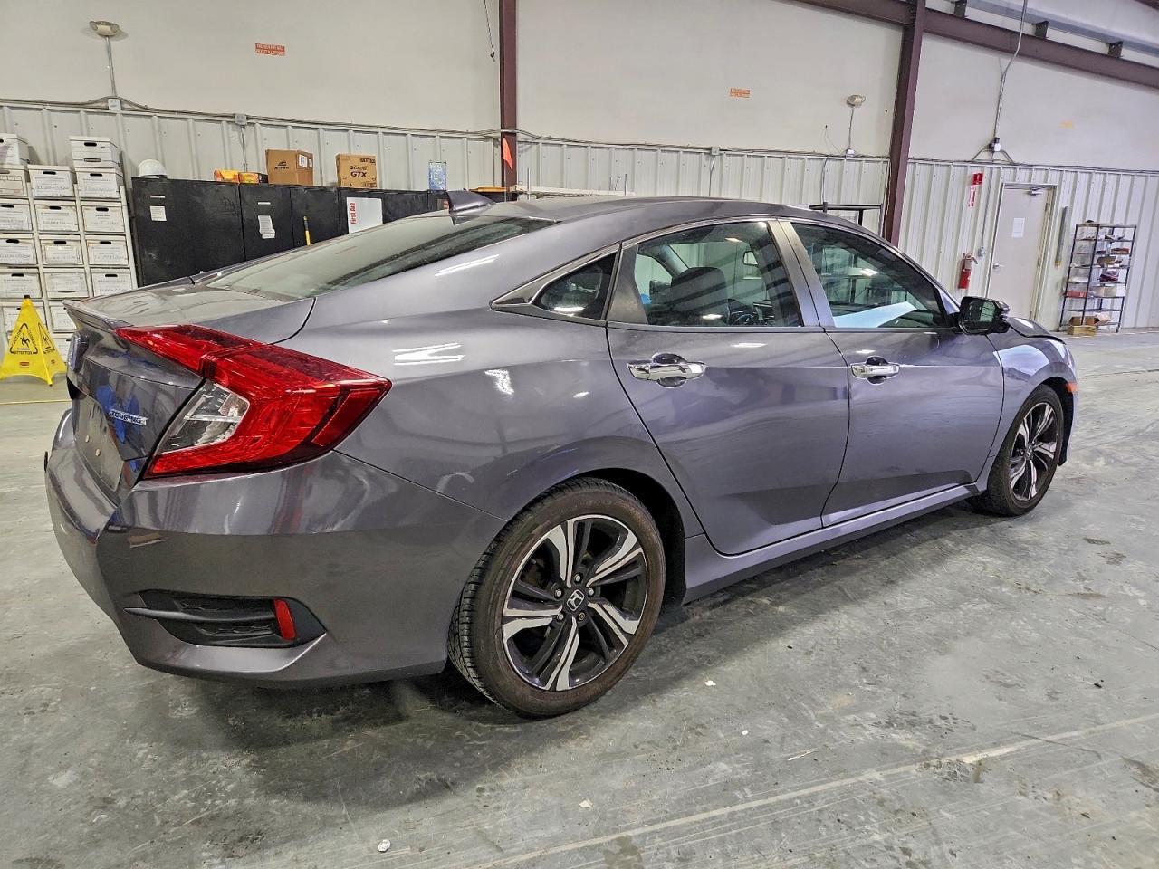 2017 HONDA CIVIC