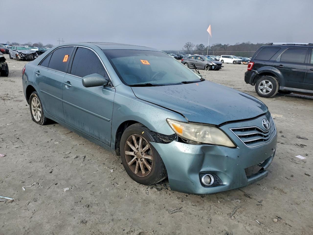 2010 TOYOTA CAMRY