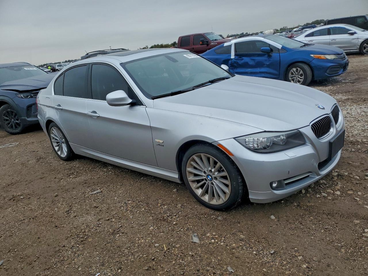 2011 BMW 3 SERIES