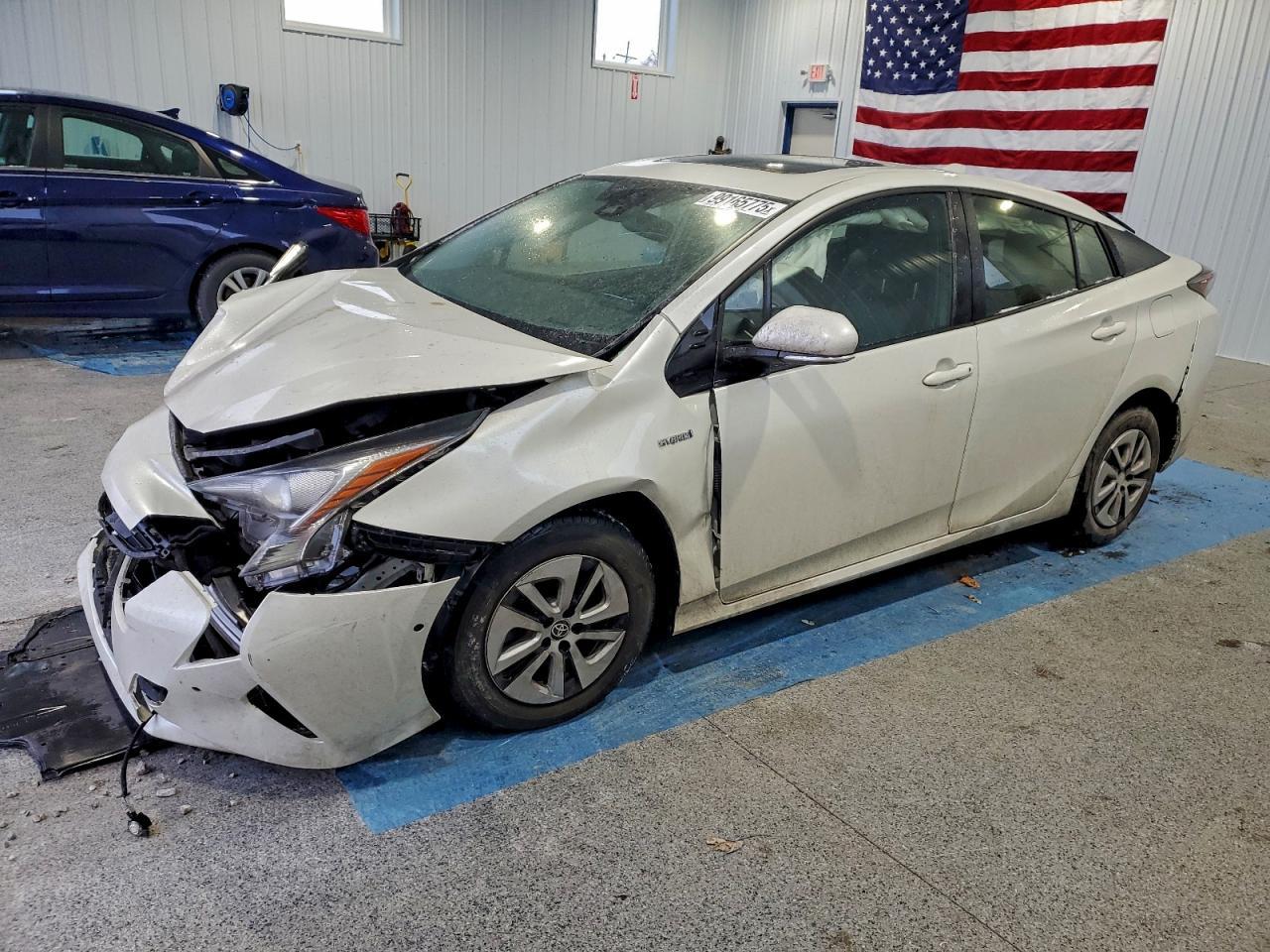 2018 TOYOTA PRIUS