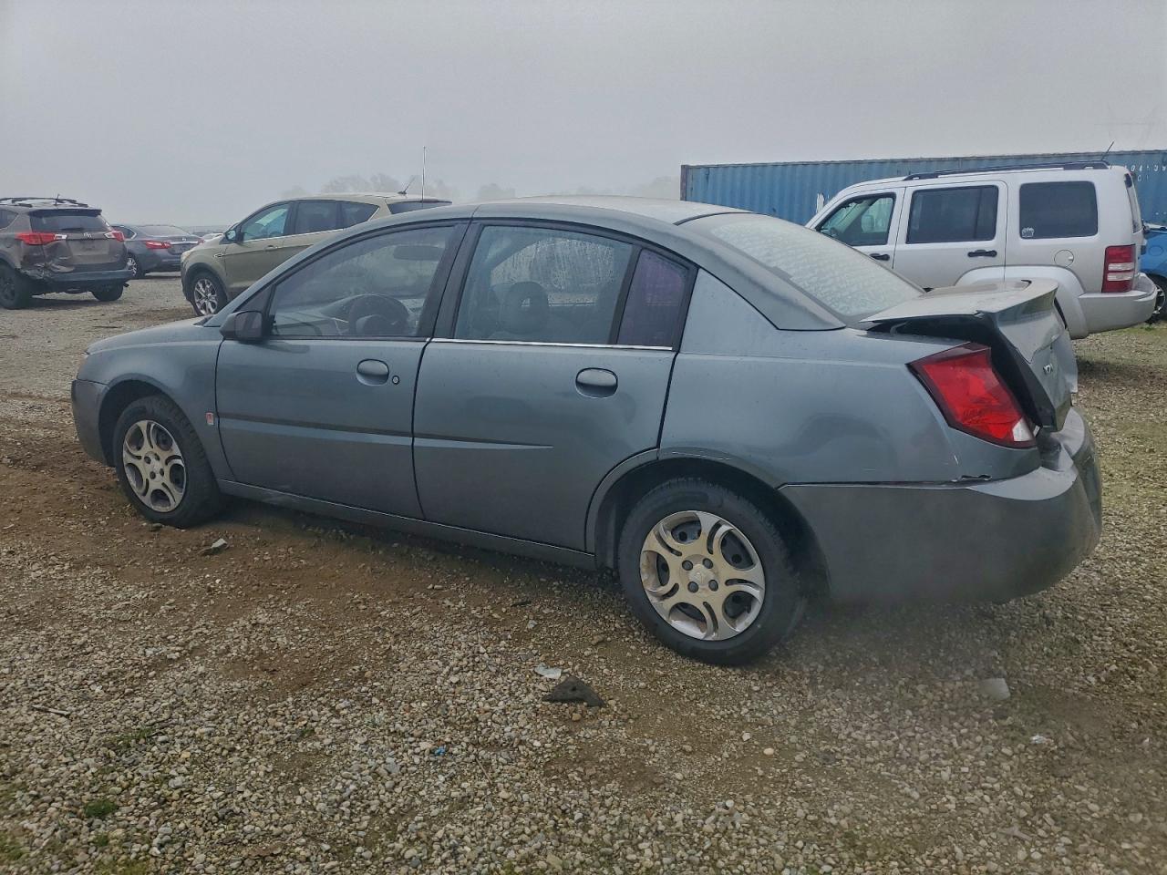 2004 SATURN Ion