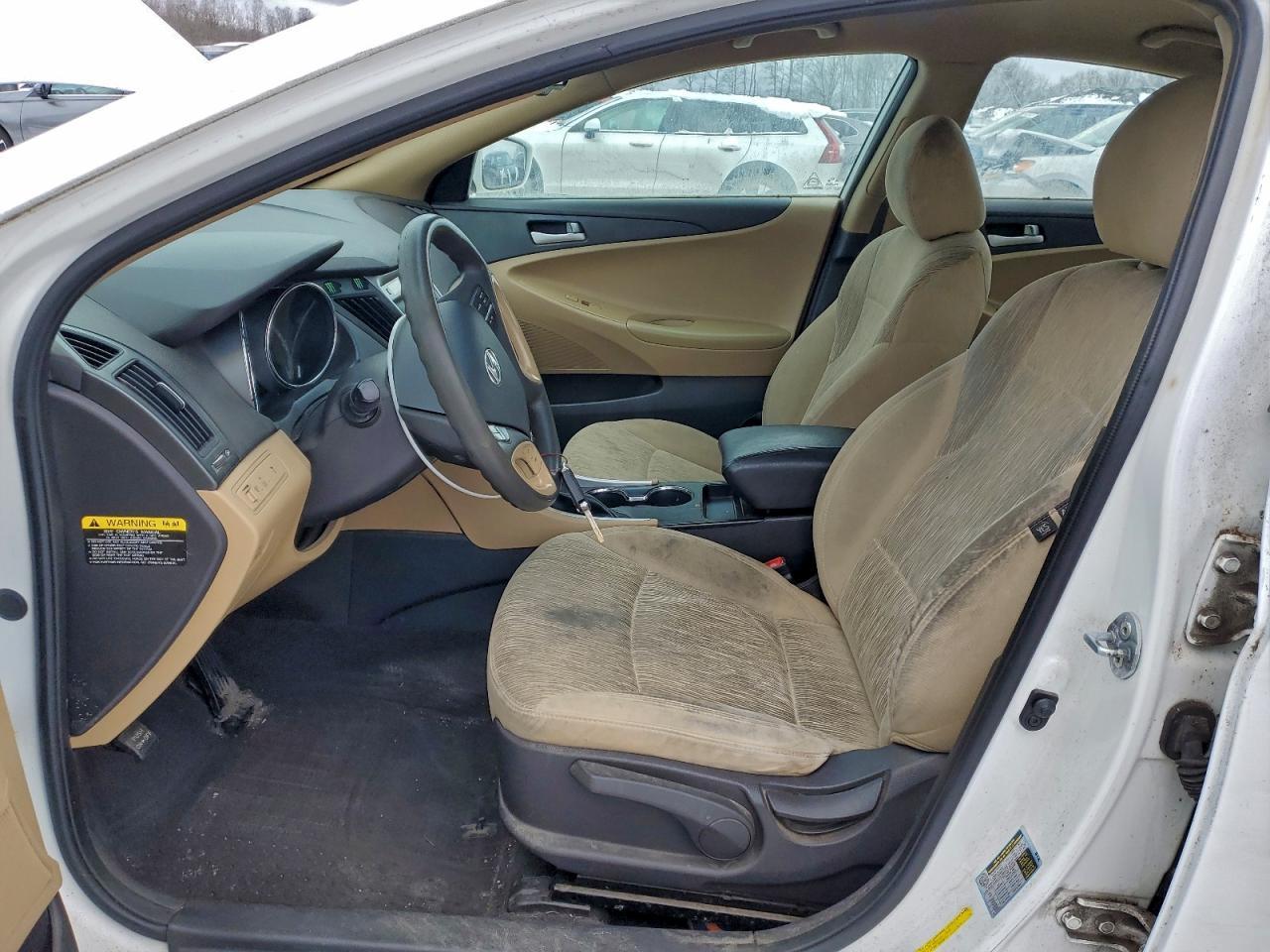 2013 HYUNDAI SONATA