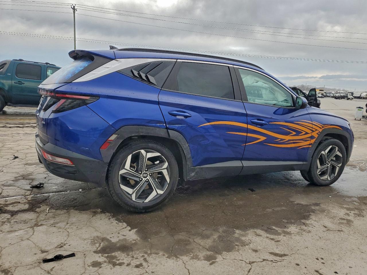 2022 HYUNDAI TUCSON